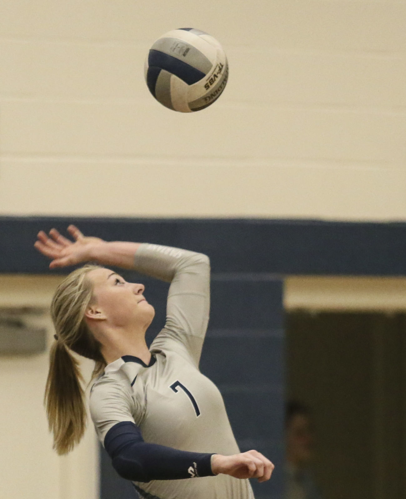 110419-qct-spt-bett-pv-vball-25.jpg